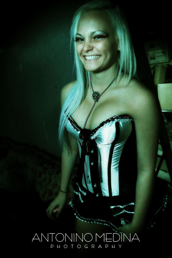 FREAK & FABULOUS: "The Pierced Lady" Cabaret FREAK SHOW