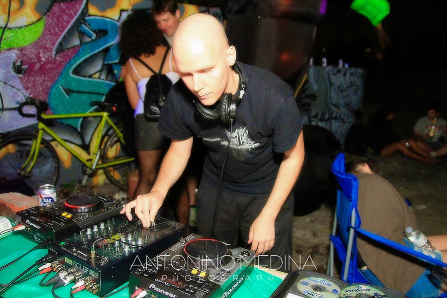 MINDFUCK by DRASTIC INDUSTRIES