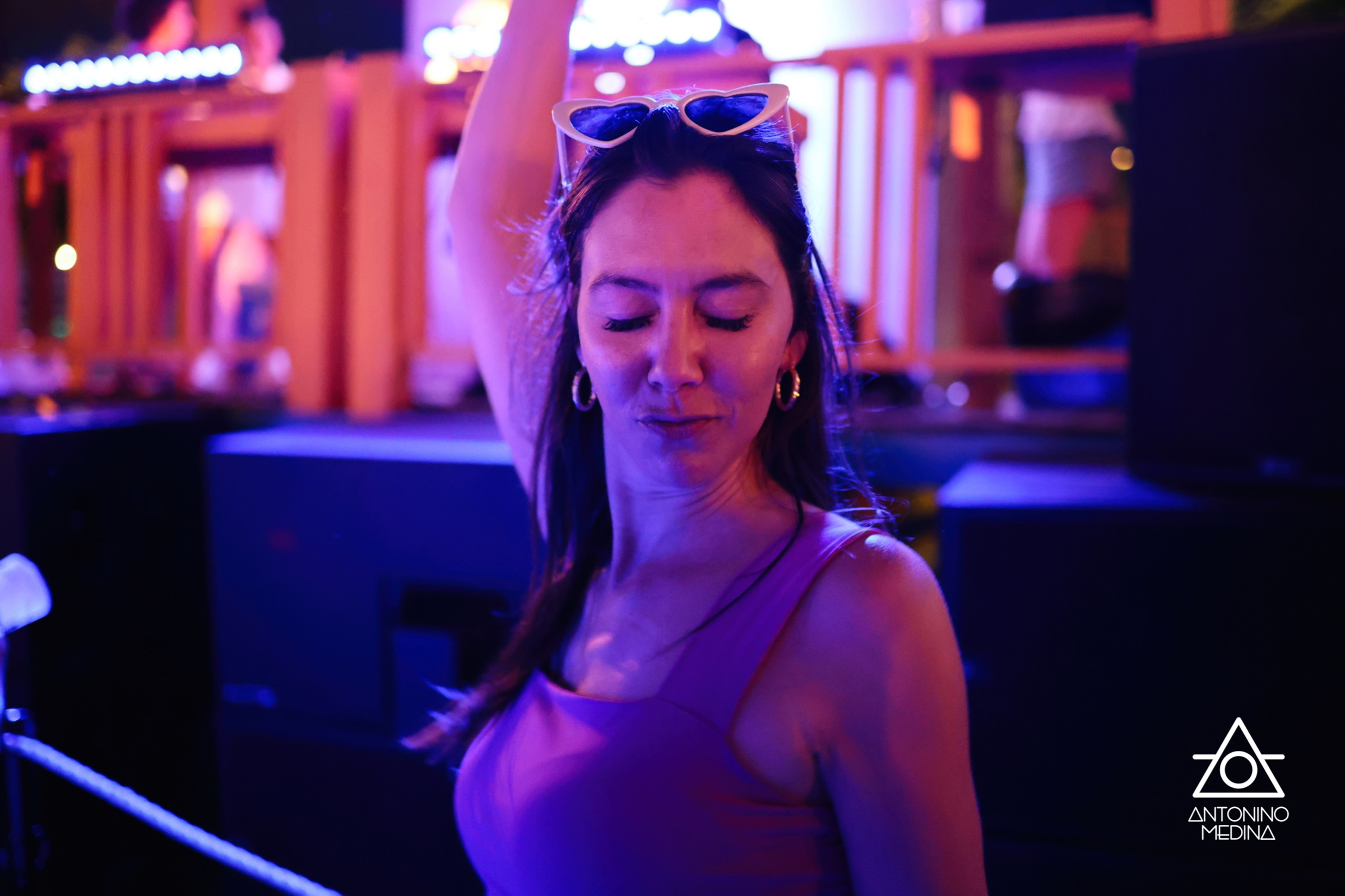 Arielle Roberge - Village au Pied-du-Courant (Disco night: La Ro