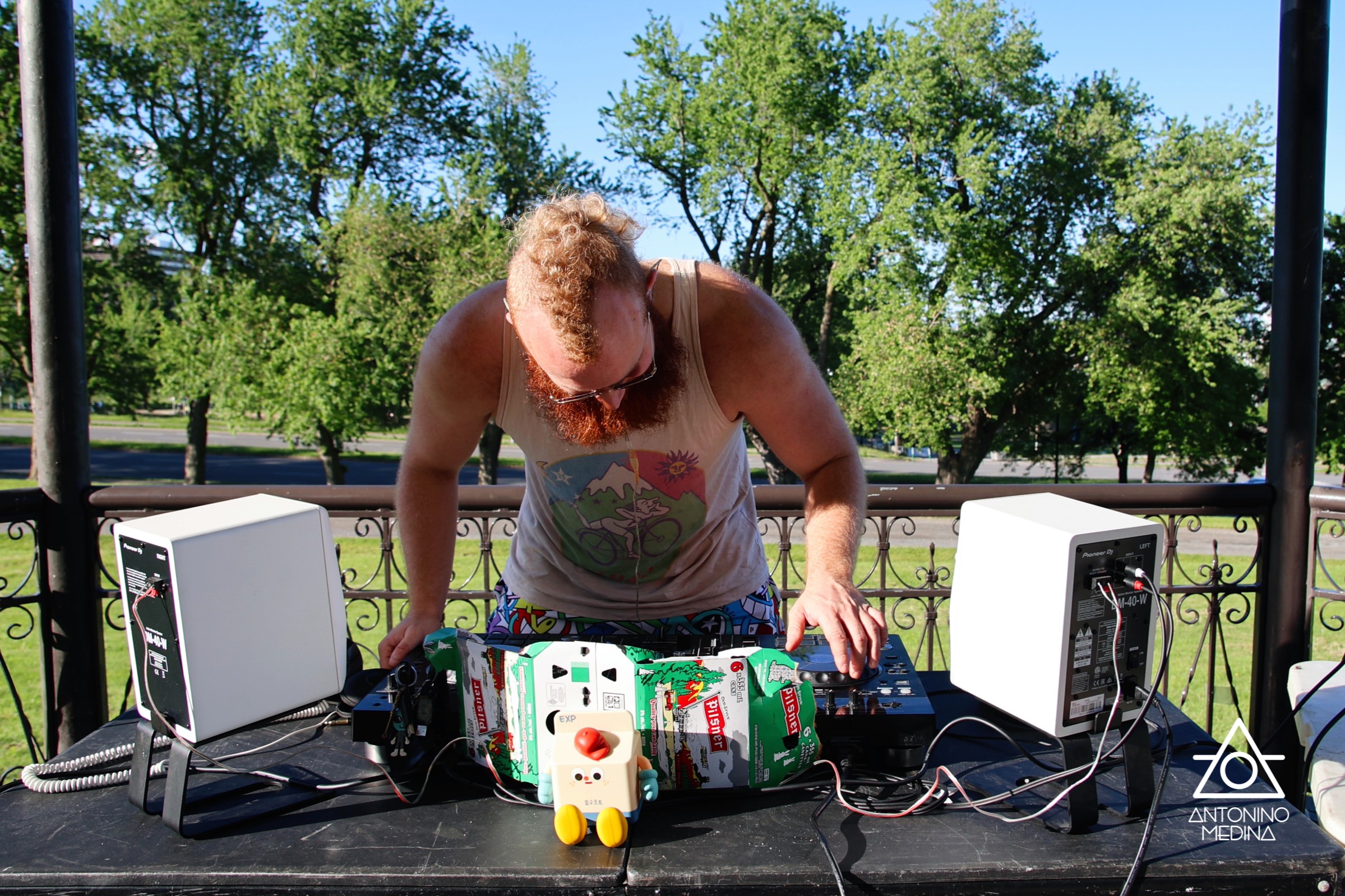 Music at the Gazebo (Wizard Tribe: DJ Baghdaddy and more).