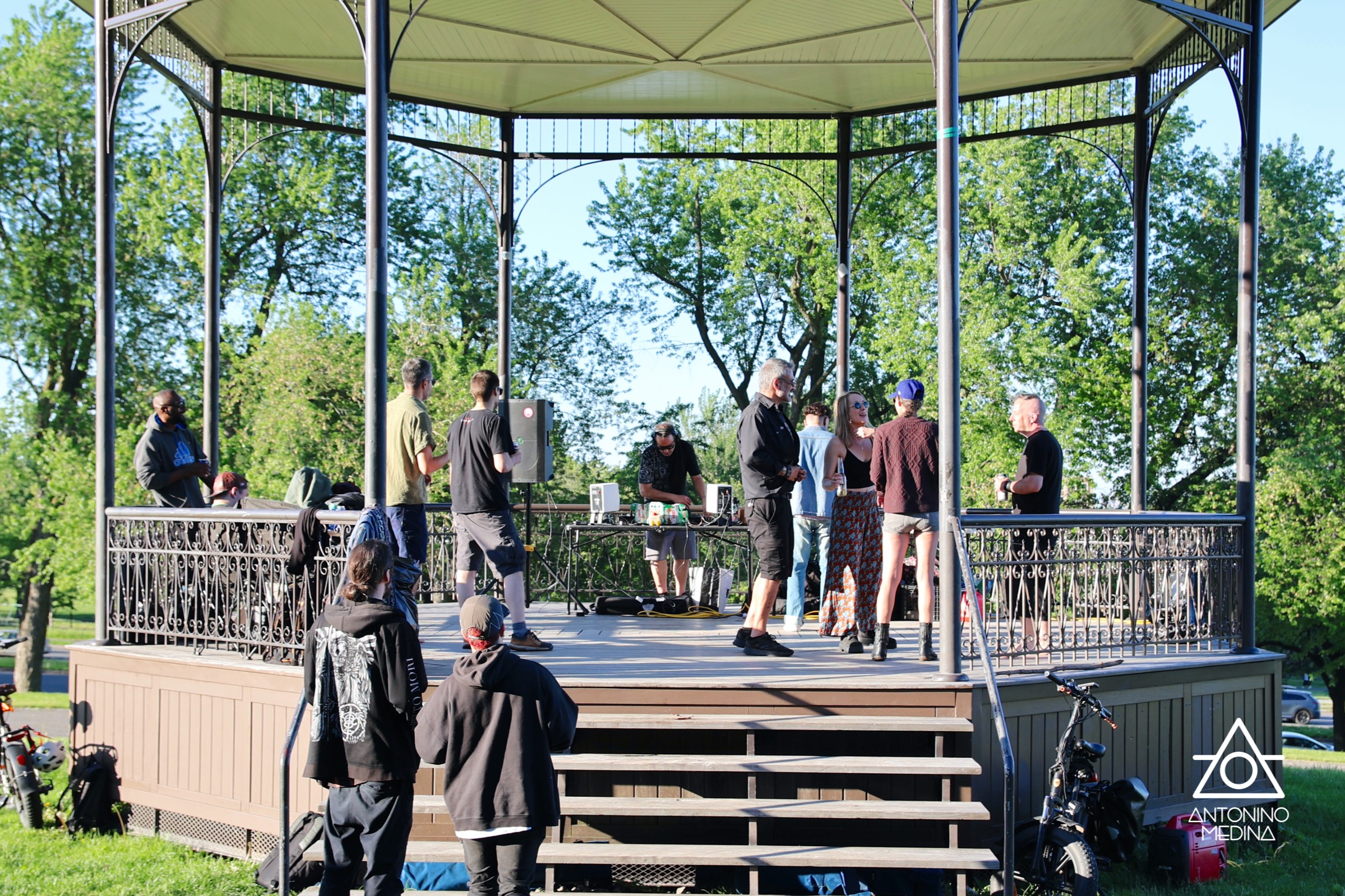Music at the Gazebo (Wizard Tribe: DJ Baghdaddy and more).